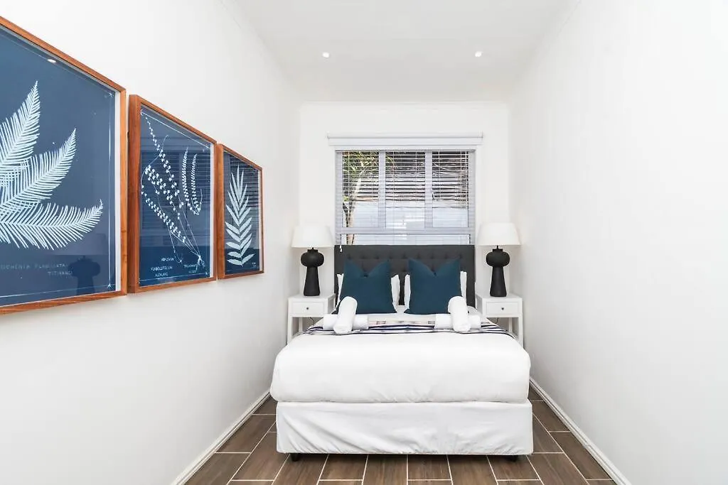 Apartment Contemporary Two Bedroom House In Greenpoint Cape Town South Africa